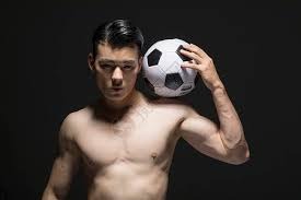 离开只是时间问题，怎样配置的球队才更有机会和必要得到特雷-杨？